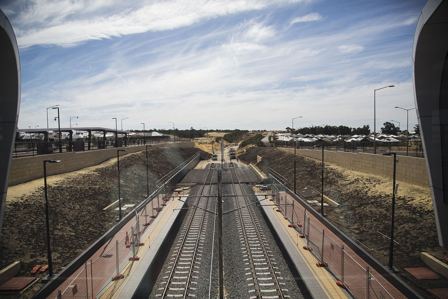 Wapoo Line Train WA govt $900m behind on infrastructure promises this year