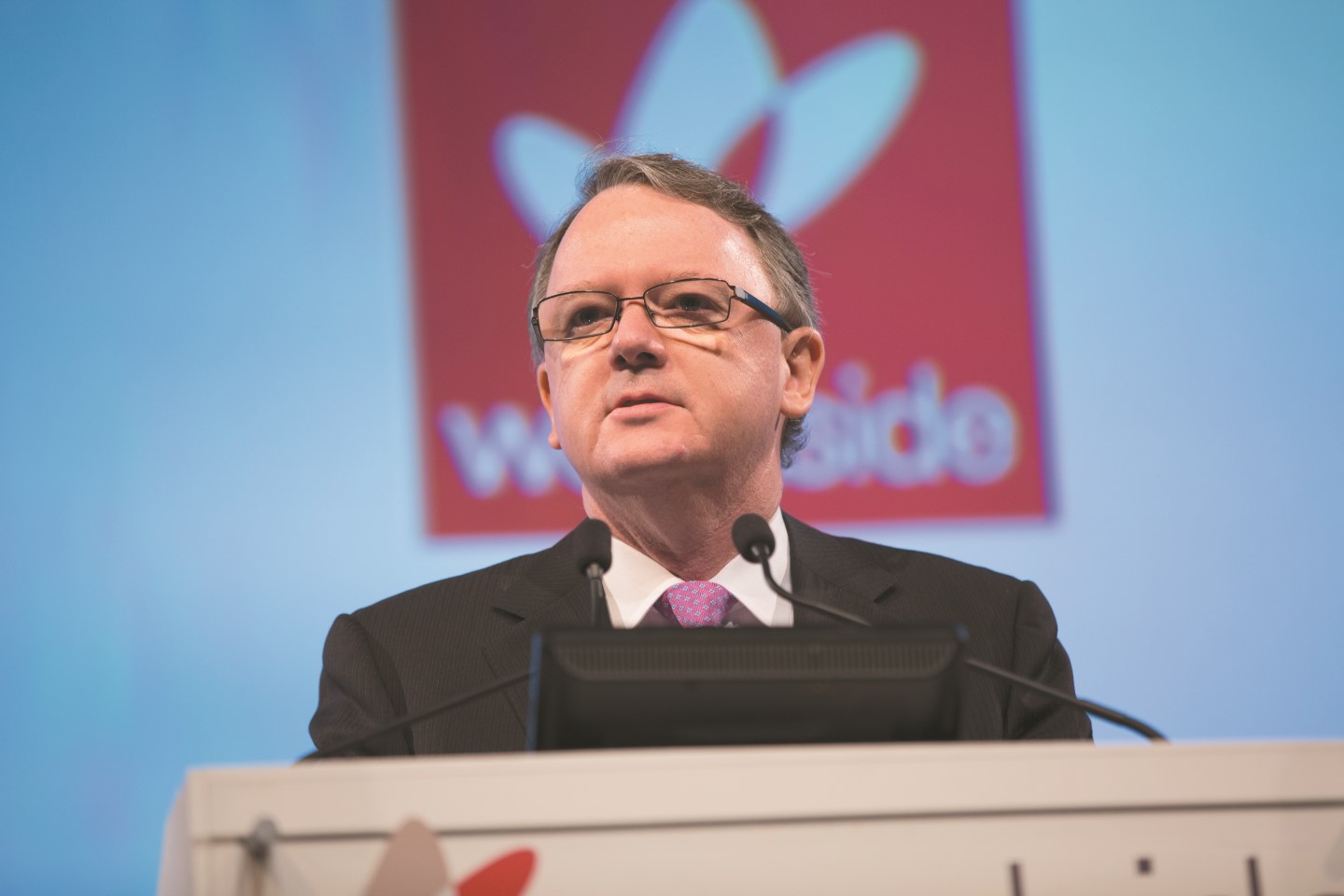 Battle lines drawn over LNG plans