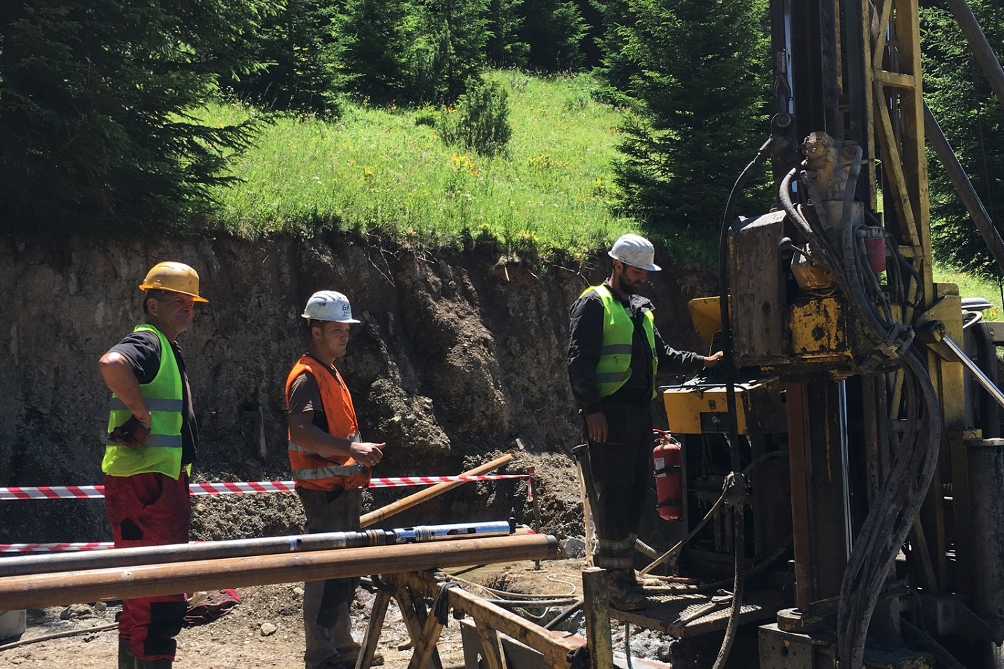 Adriatic stretches Bosnian deposit with silver strikes