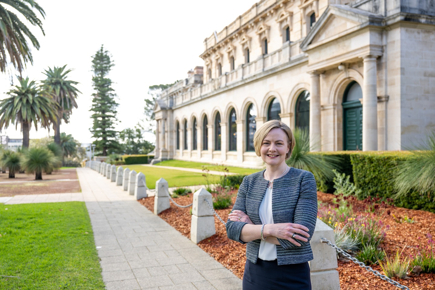 Caroline Ruler AG runs ruler over uni funds