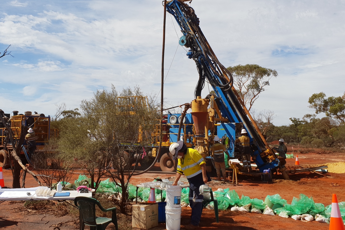 Surefire Resources stamps out more Murchison gold