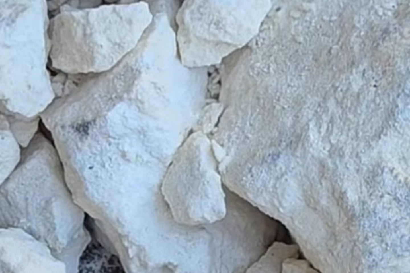 ESTRELLA ESR LIMESTONE BNBWA