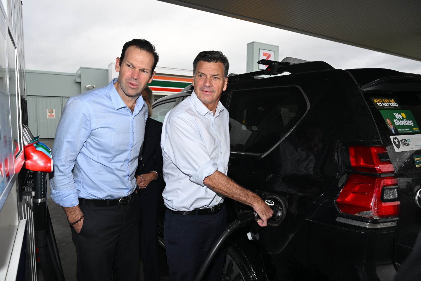 Coalition calls for cut to fuel tax as price woes mount