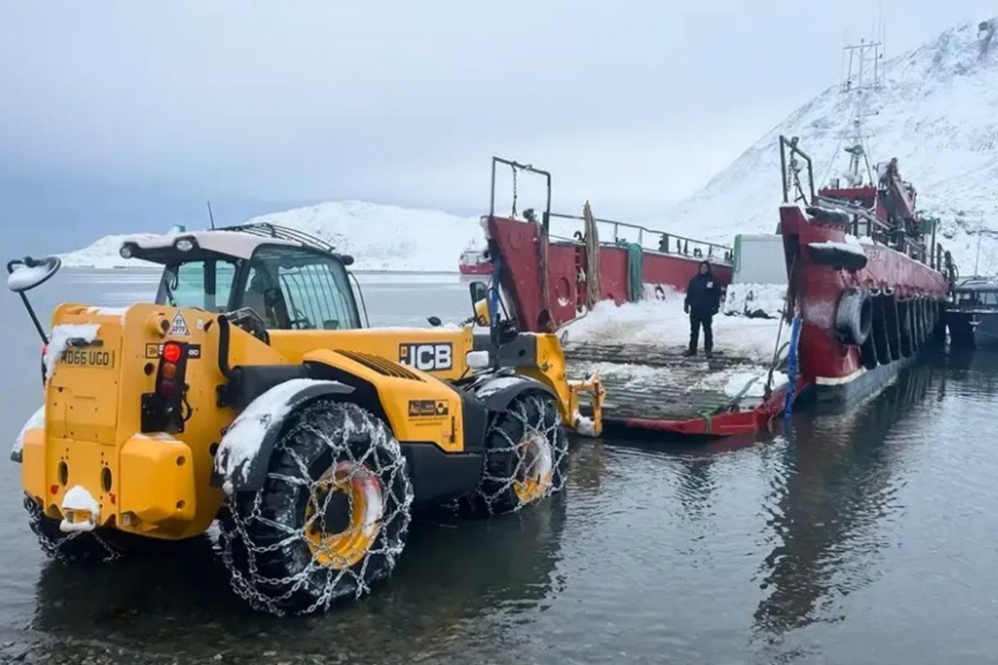 Dalaroo Metals barge and equipment mobilisation Blue Lagoon REE project BNBWA