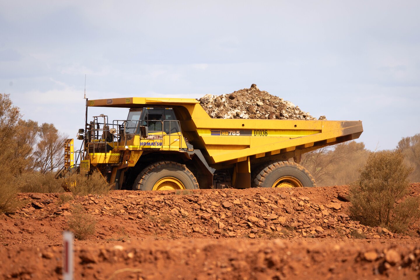 Lynas inks $50m deal for Malaysian magnet factory 