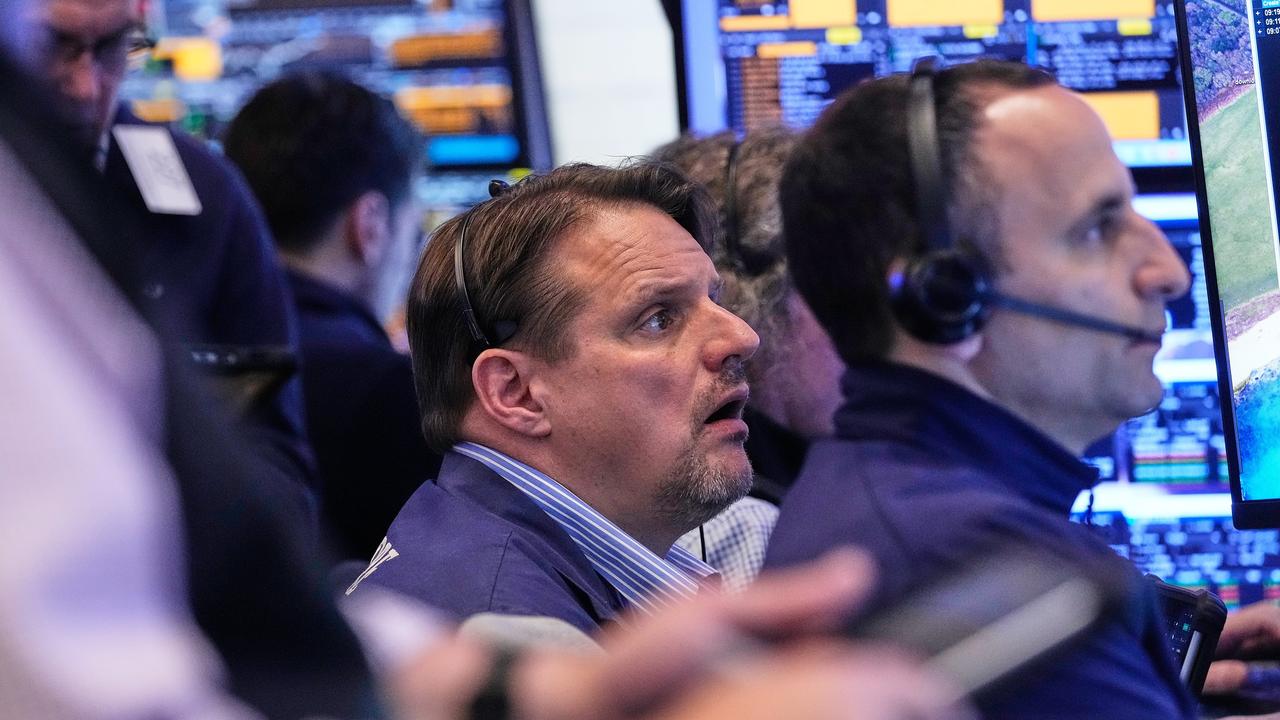 Wall Street ends mixed as borrowing costs in focus