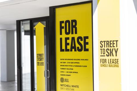 Stimulus may not stop avalanche of insolvencies