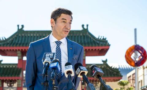 Liberal leader Basil Zempilas attacks government inaction.