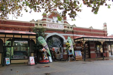 City of Fremantle has voted to crack down on convenience stores popping up in the area. 