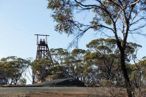 The Eldverton copper mine headframe. Photo: Tom Zaunmayr