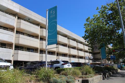 Mount Hospital