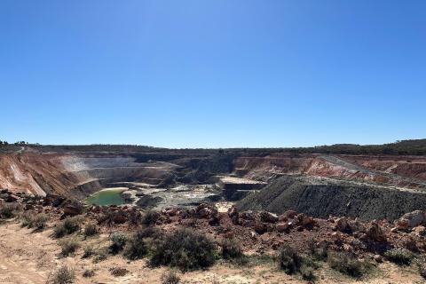 Minerals260