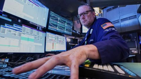 S&P 500, Nasdaq dip after record highs, AI tech soars