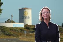 The Shire of Carnarvon council is teetering on the edge of collapse.